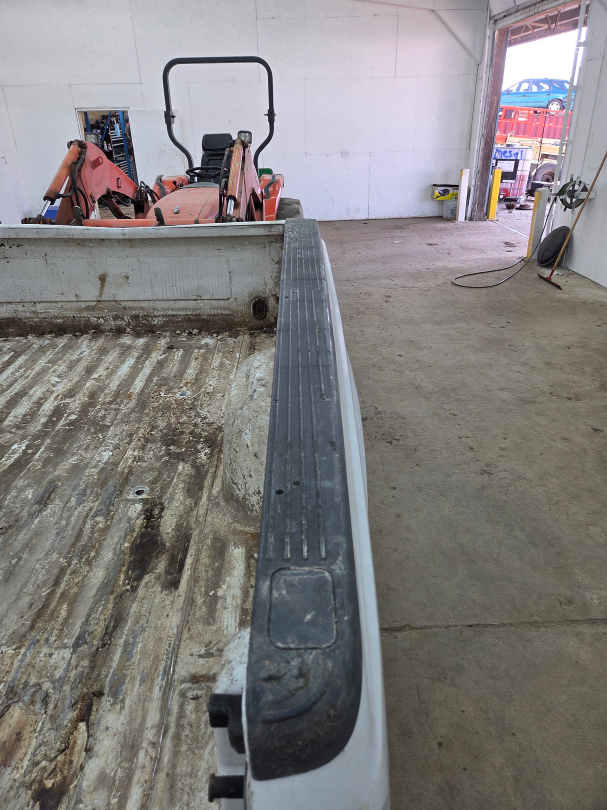 1999-2010 Ford Super Duty F250 F350 6' 9" Short Truck Bed