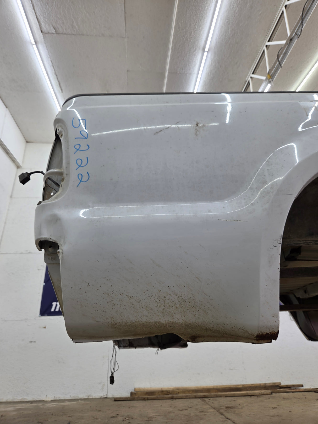 1999-2010 Ford Super Duty F250 F350 6' 9" Short Truck Bed