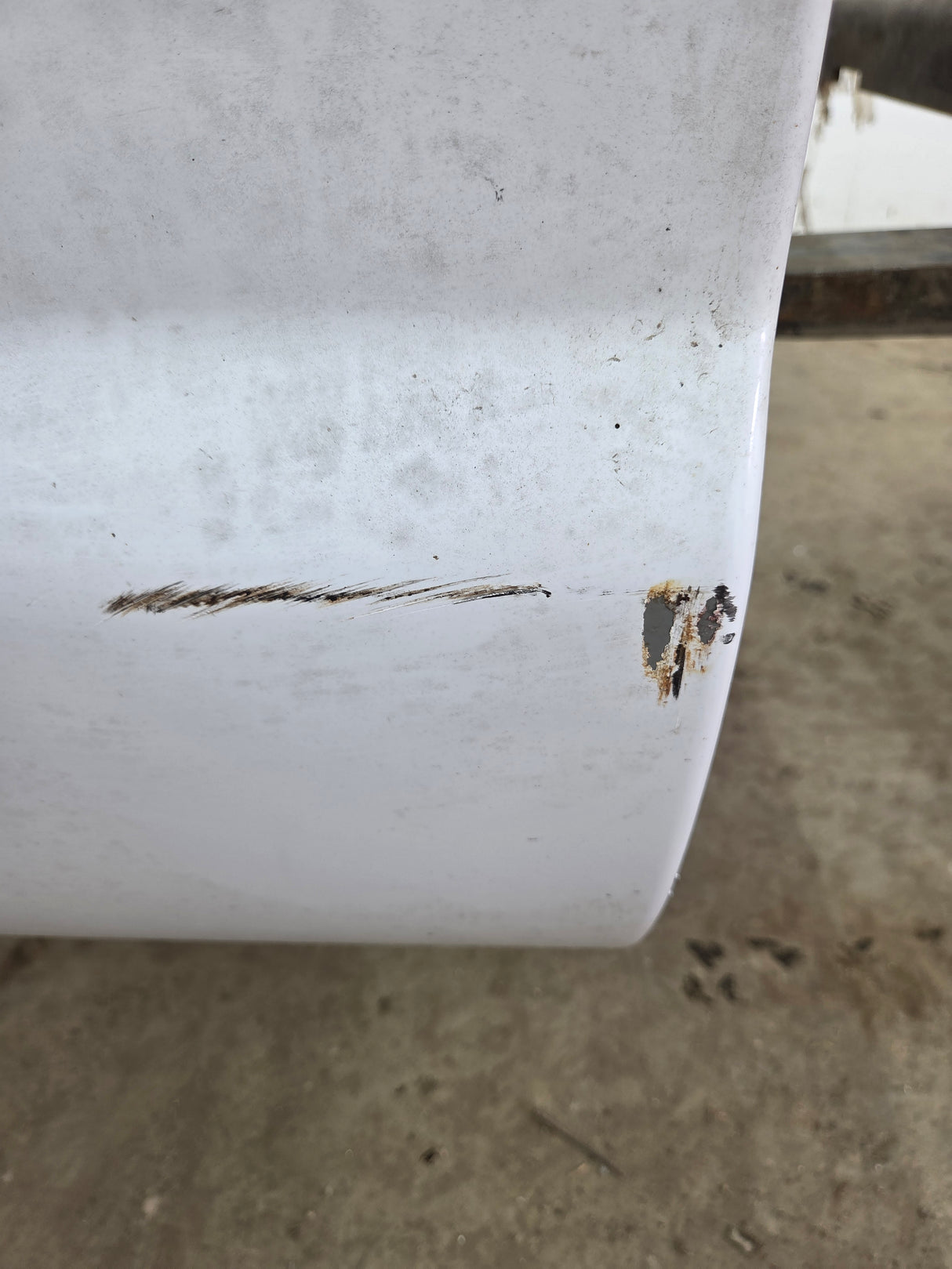 1999-2010 Ford Super Duty F250 F350 6' 9" Short Truck Bed