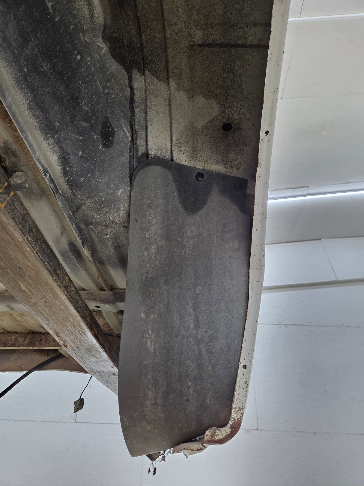 1999-2010 Ford Super Duty F250 F350 6' 9" Short Truck Bed