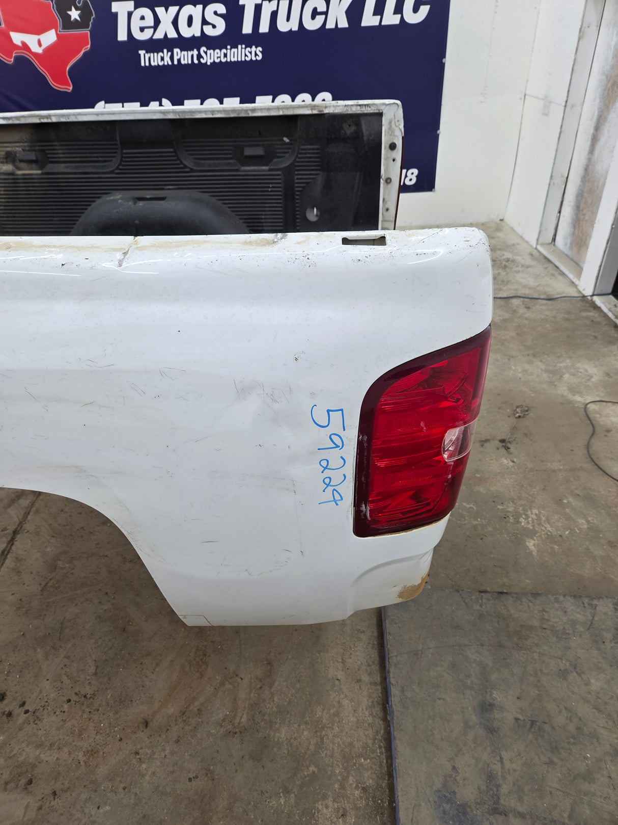 2007-2013 Chevrolet Silverado 1500 2500 3500 HD 6' 6" Short Truck