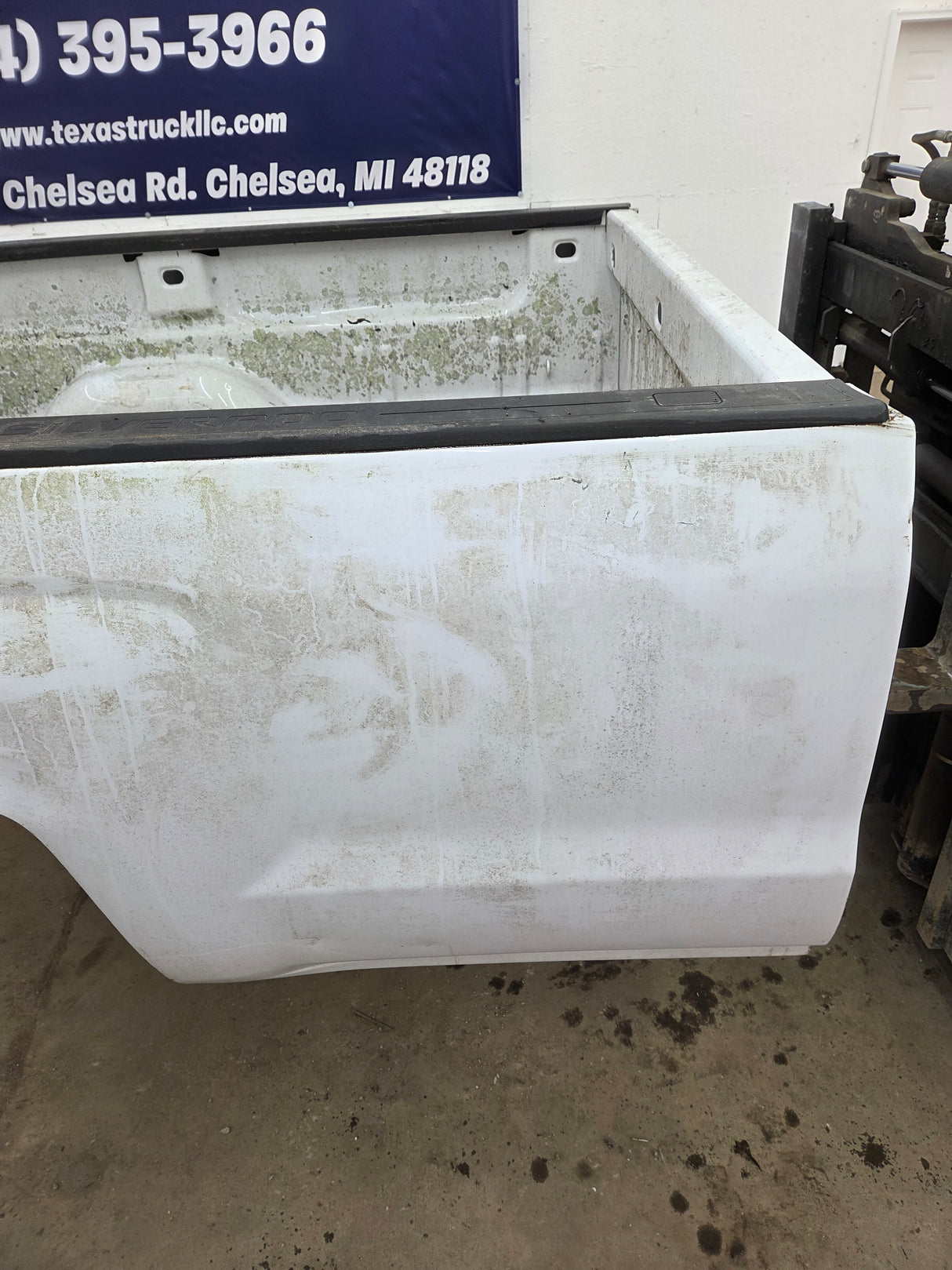 2014-2019 Chevrolet Silverado 1500 2500HD 3500HD 8' Long Truck Bed