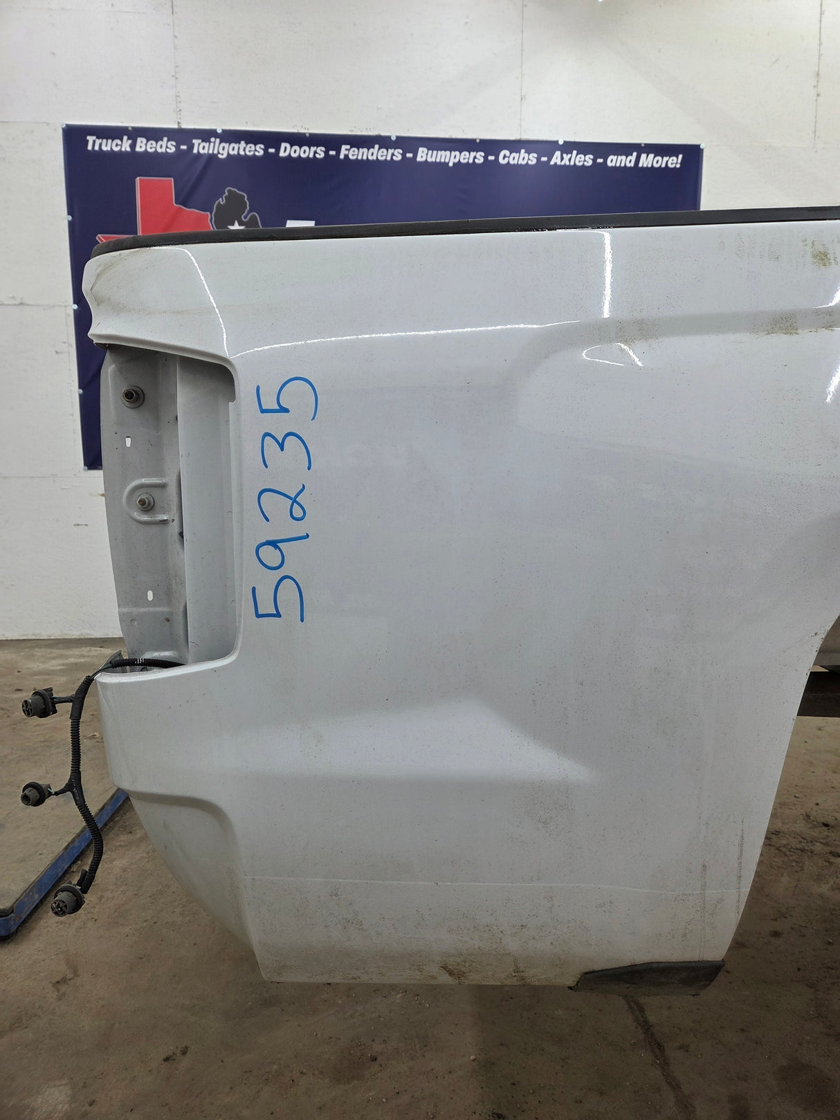 2014-2019 Chevrolet Silverado 1500 2500HD 3500HD 8' Long Truck Bed