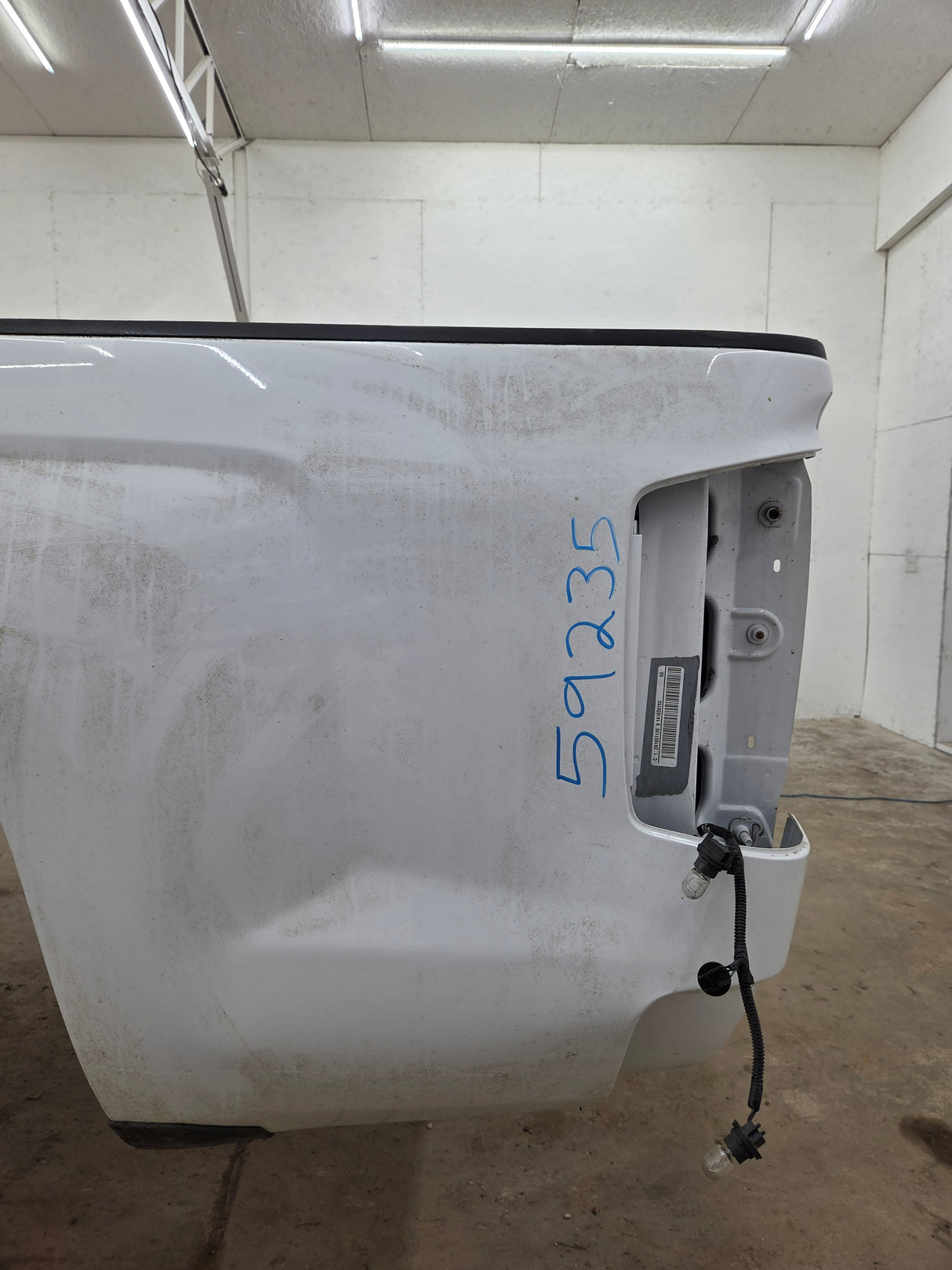 2014-2019 Chevrolet Silverado 1500 2500HD 3500HD 8' Long Truck Bed