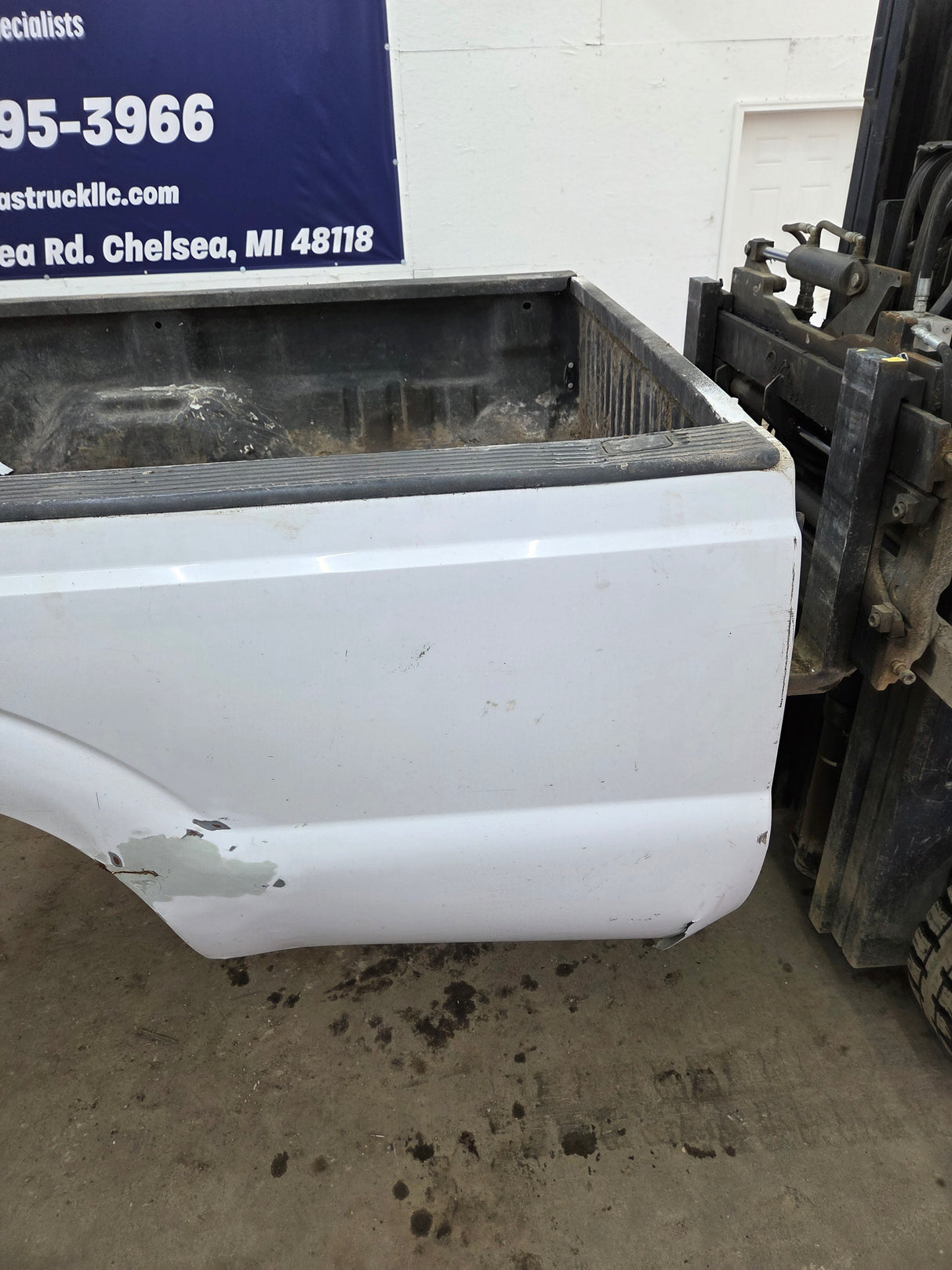 2011-2016 Ford F250 F350 Super Duty 8' Long Truck Bed