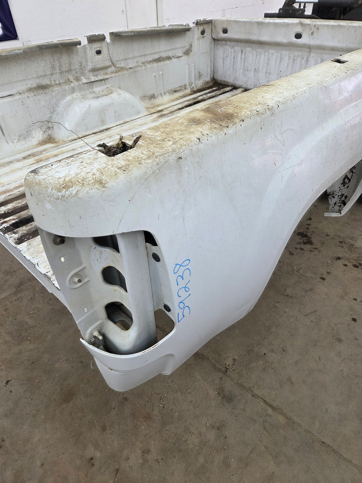 2007-2013 GMC Sierra 1500 2500 3500 HD 8' Long Truck Bed