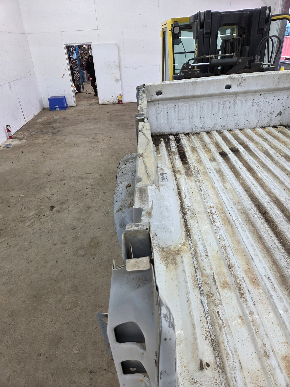 2007-2013 GMC Sierra 1500 2500 3500 HD 8' Long Truck Bed