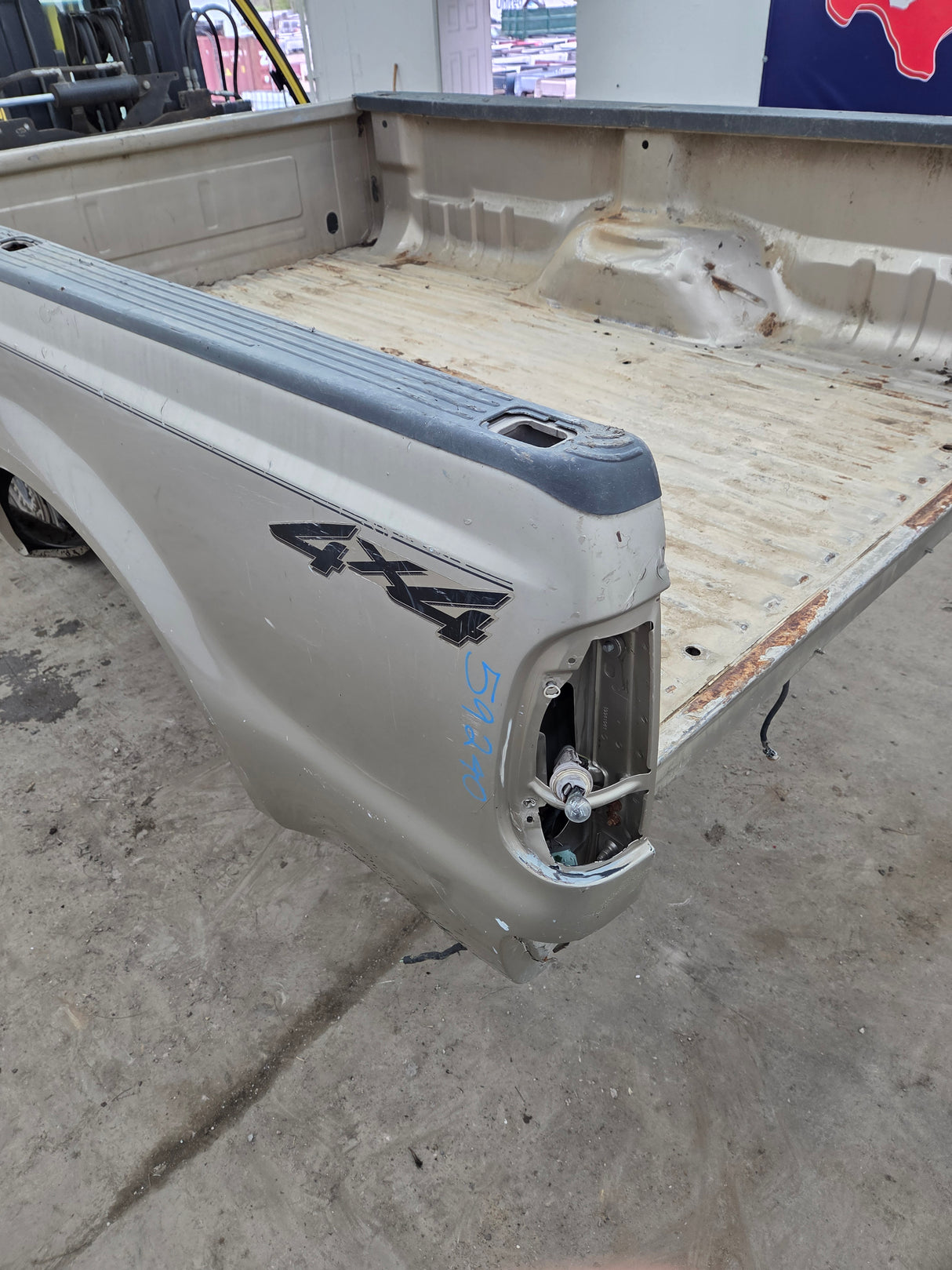 1999-2010 Ford F250 F350 Super Duty 8' Long Truck Bed