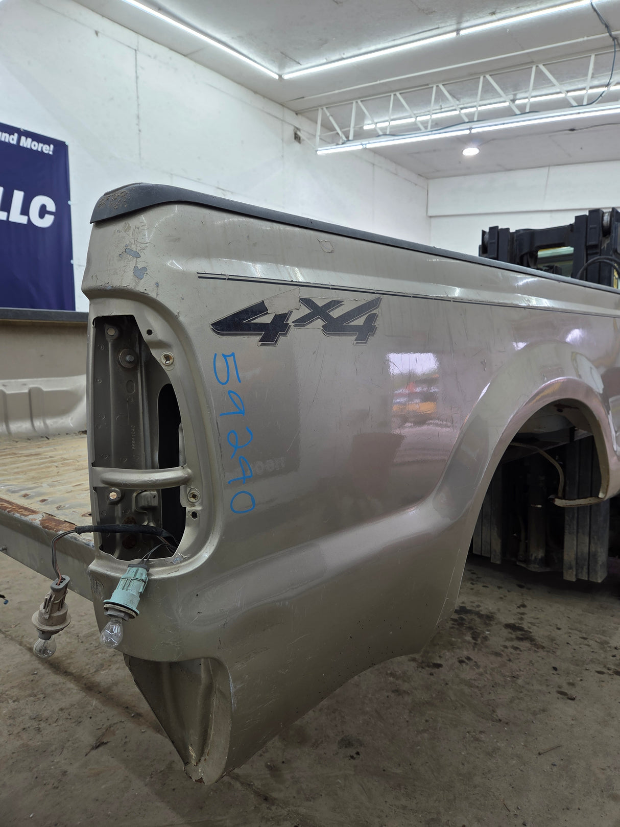 1999-2010 Ford F250 F350 Super Duty 8' Long Truck Bed