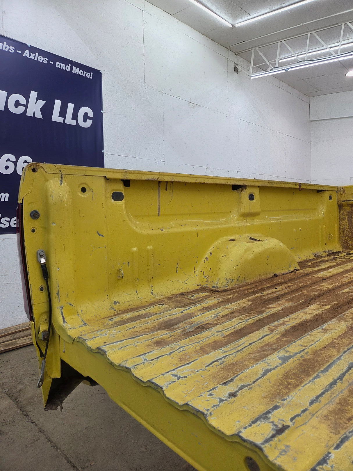 2007-2013 Chevrolet Silverado 1500 2500 3500 HD 8' Long Truck Bed