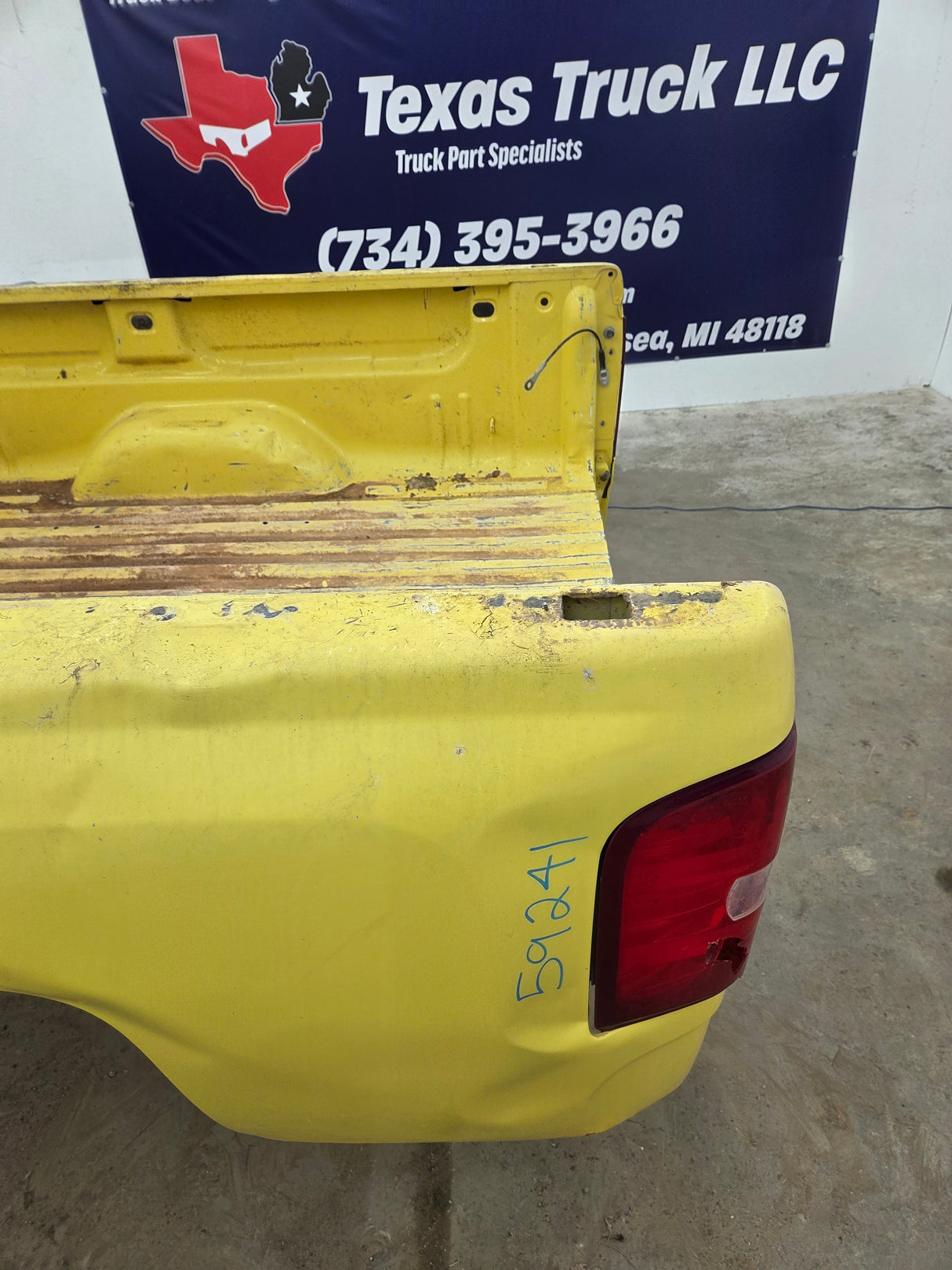 2007-2013 Chevrolet Silverado 1500 2500 3500 HD 8' Long Truck Bed