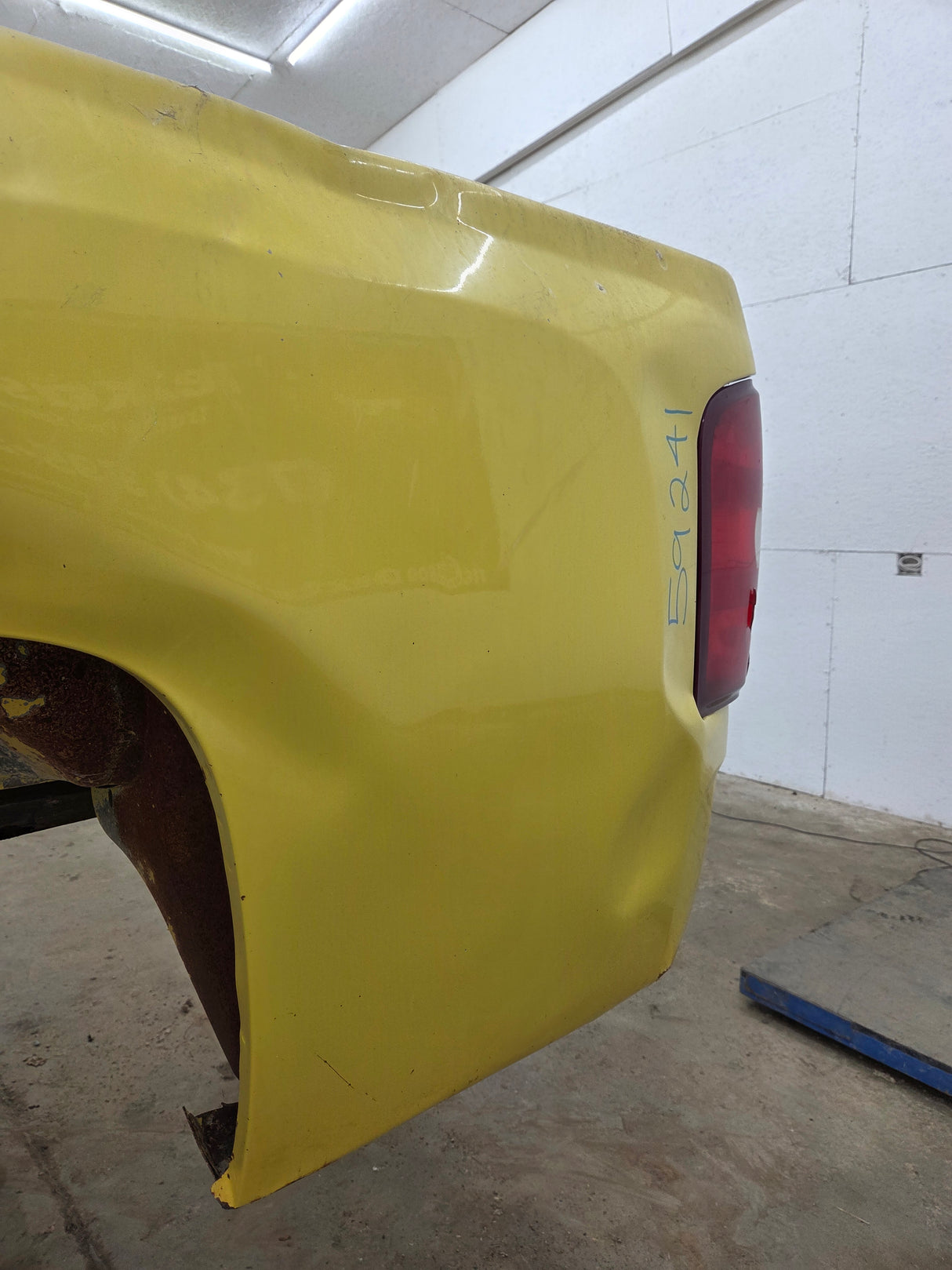 2007-2013 Chevrolet Silverado 1500 2500 3500 HD 8' Long Truck Bed