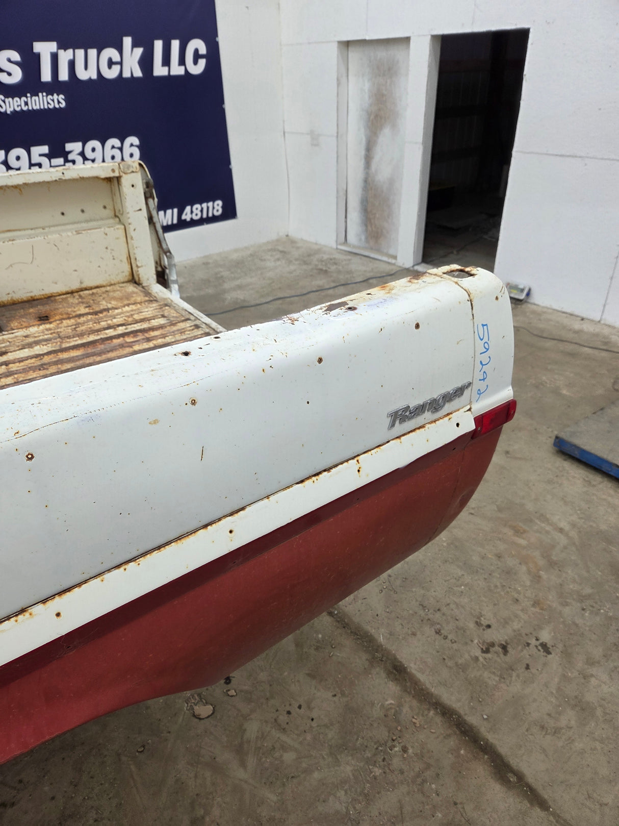 1967-1972 Ford F100 F250 F350 8' Long Truck Bed