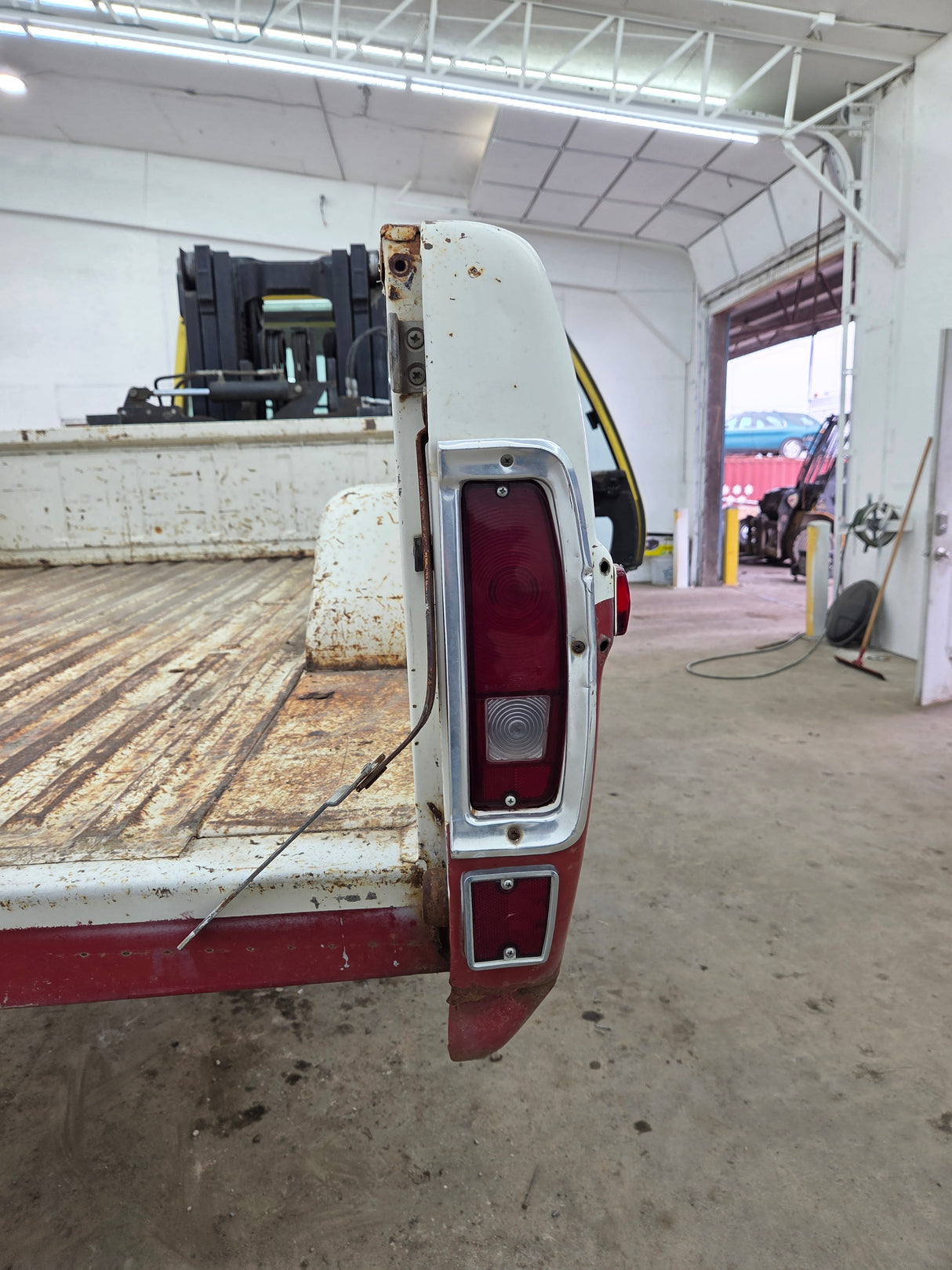 1967-1972 Ford F100 F250 F350 8' Long Truck Bed