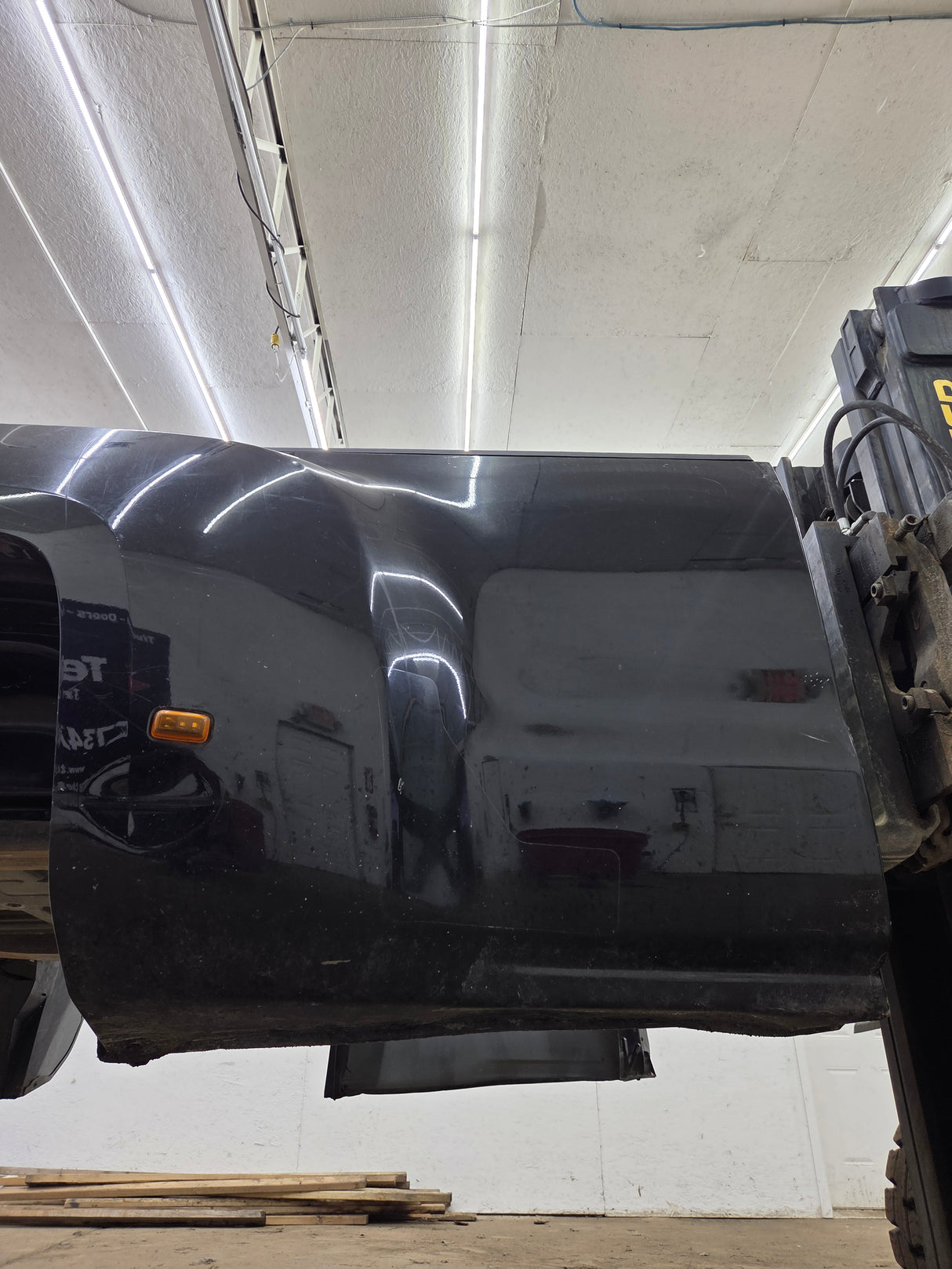 2014-2019 Chevrolet Silverado / GMC Sierra 3500 HD 8' Dually Truck Bed