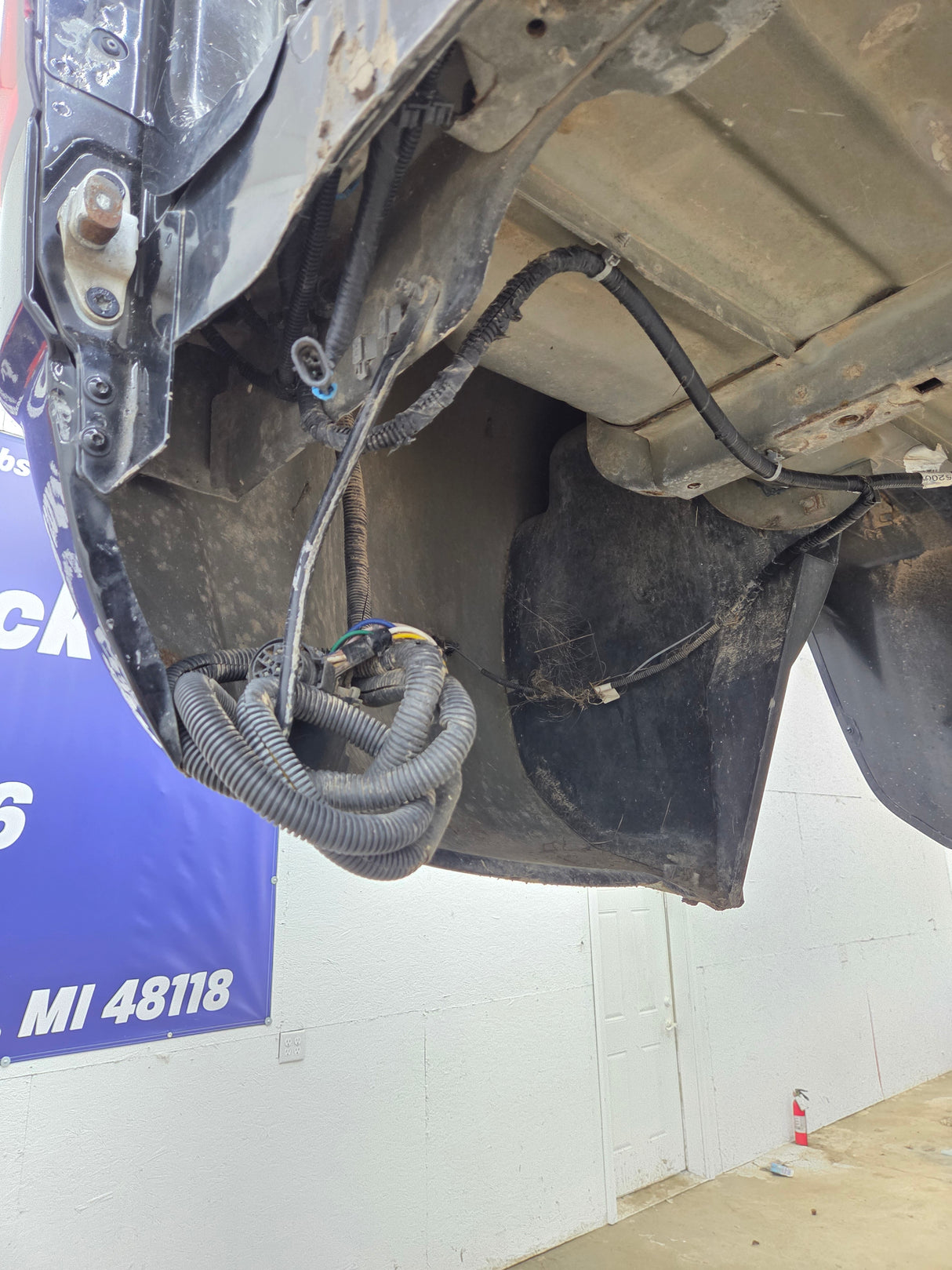 2014-2019 Chevrolet Silverado / GMC Sierra 3500 HD 8' Dually Truck Bed
