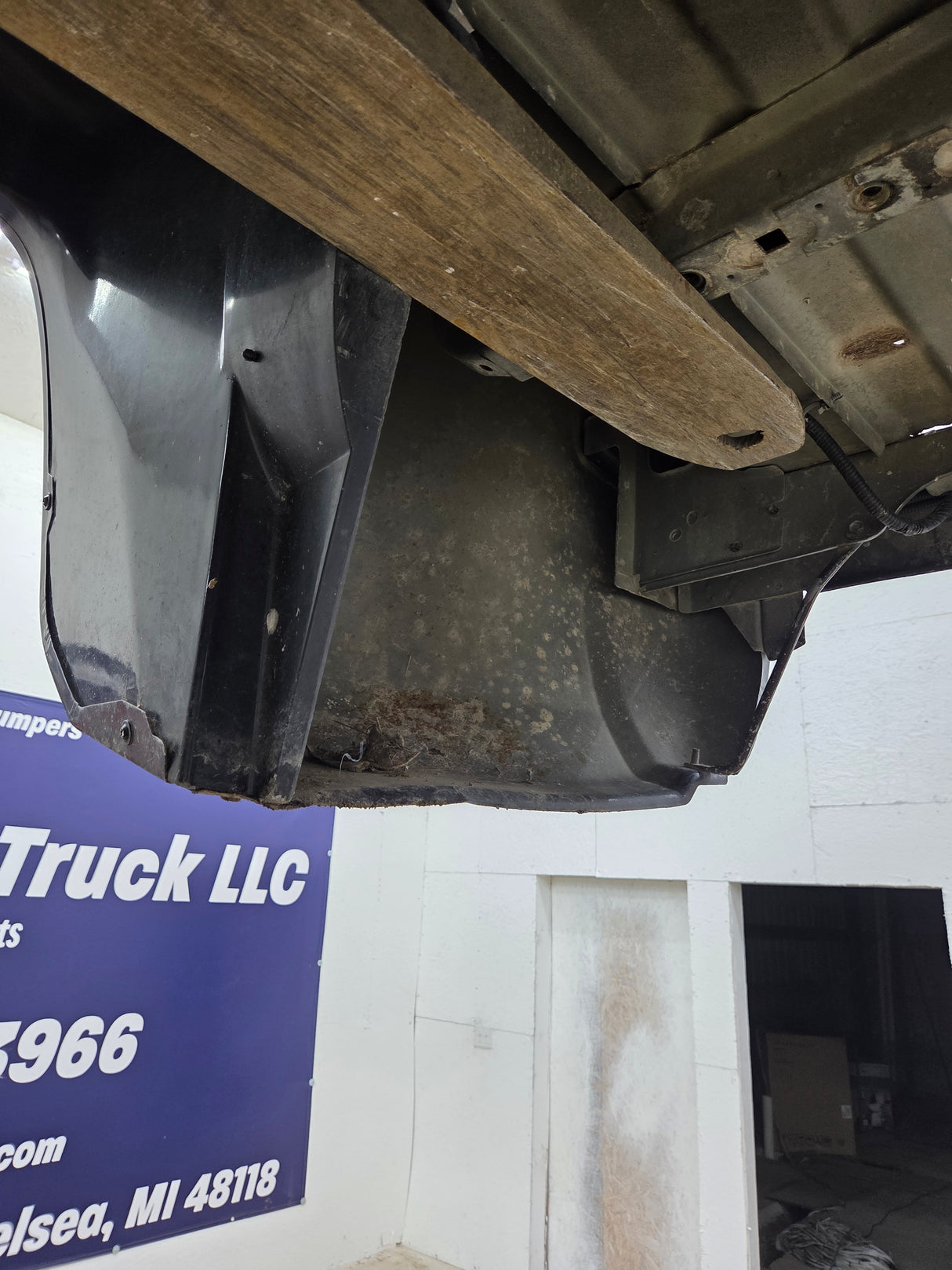 2014-2019 Chevrolet Silverado / GMC Sierra 3500 HD 8' Dually Truck Bed