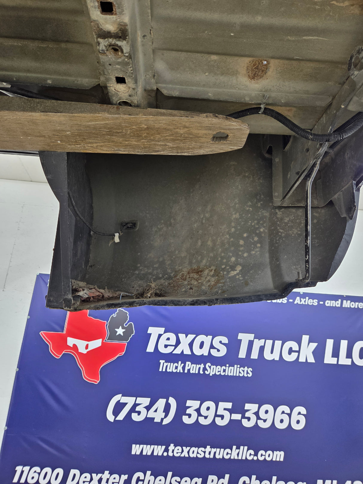 2014-2019 Chevrolet Silverado / GMC Sierra 3500 HD 8' Dually Truck Bed