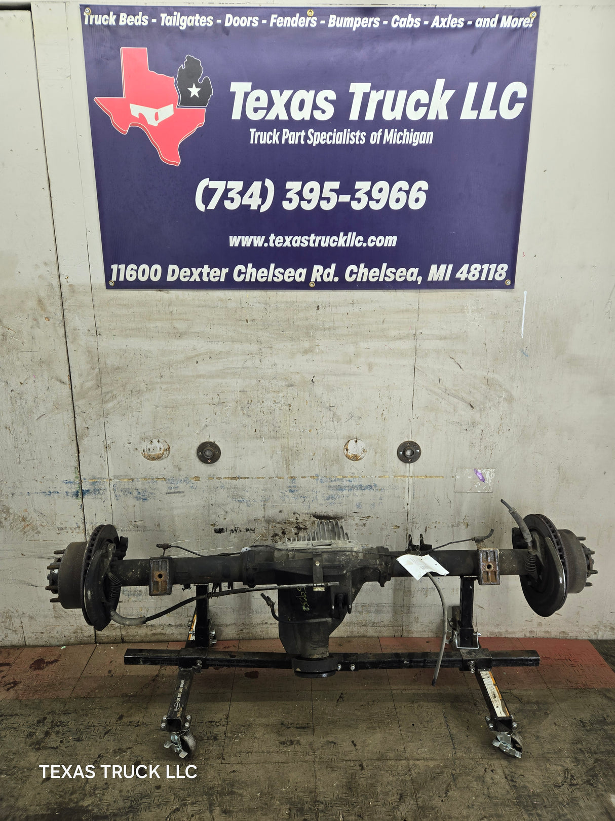 2008-2010 Ford Super Duty F250 F350 SRW Rear Axle 3.73 Gear Ratio