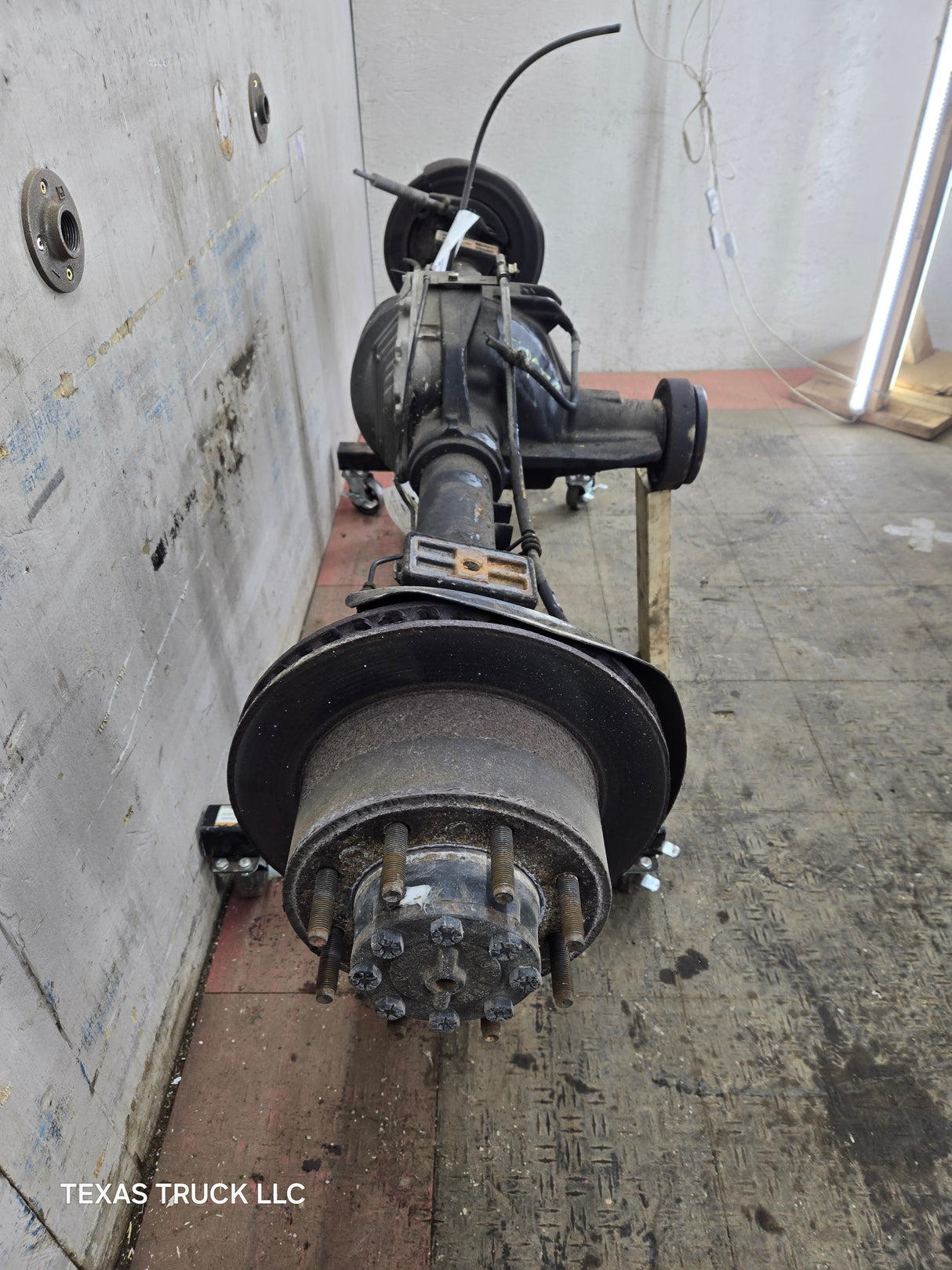 2008-2010 Ford Super Duty F250 F350 SRW Rear Axle 3.73 Gear Ratio