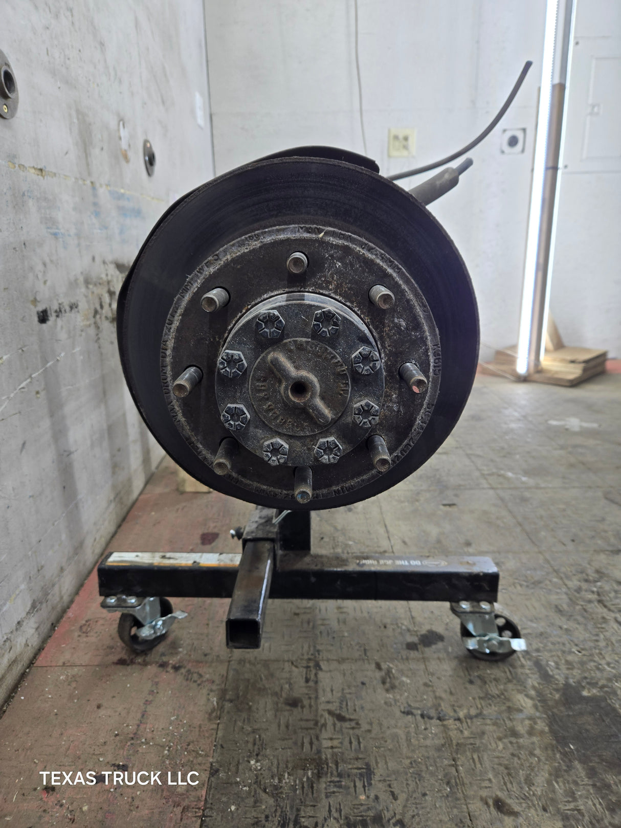 2008-2010 Ford Super Duty F250 F350 SRW Rear Axle 3.73 Gear Ratio