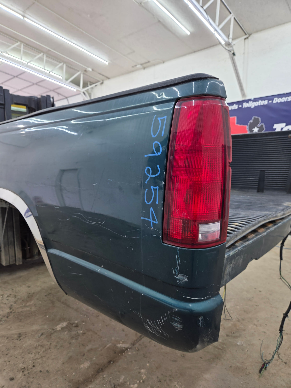 1988-1998 Chevrolet / GMC 1500 2500 3500 OBS 8' Long Truck Bed