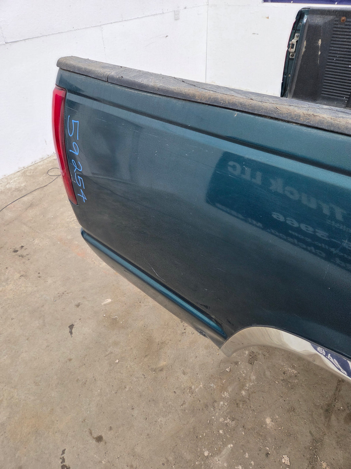 1988-1998 Chevrolet / GMC 1500 2500 3500 OBS 8' Long Truck Bed