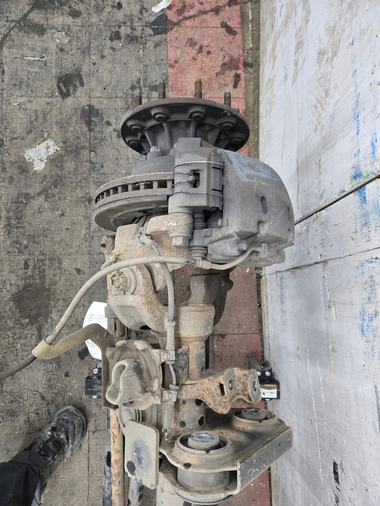 2005-2016 Ford Super Duty F450 F550 FRONT Axle 2wd