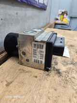 2005-2007 Ford Super Duty F250 F350 ABS Pump Module Control Assembly - 5C34-2C346-AJ