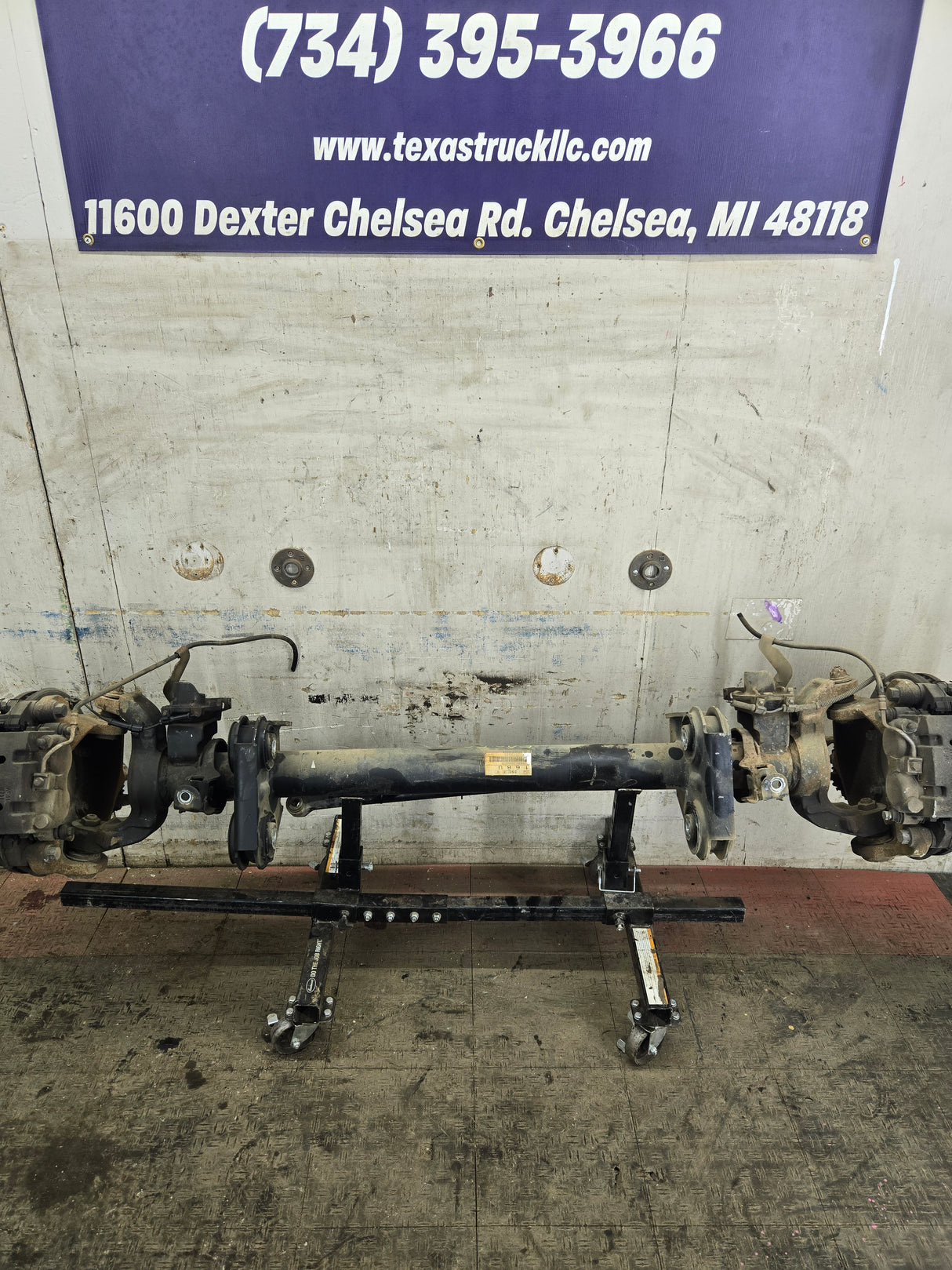 2005-2016 Ford Super Duty F450 F550 FRONT Axle 2wd