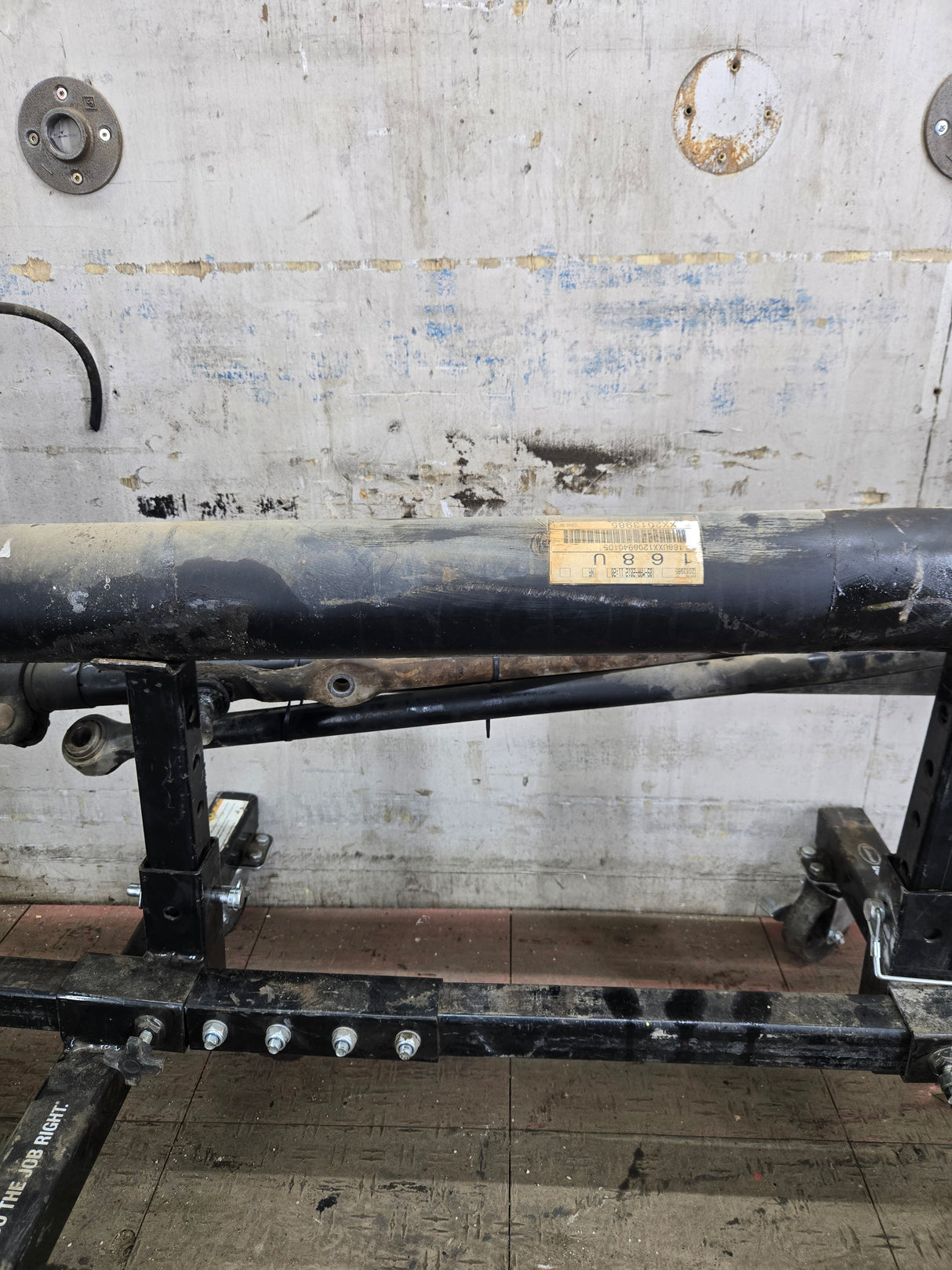 2005-2016 Ford Super Duty F450 F550 FRONT Axle 2wd