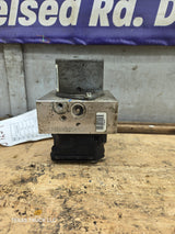 2016 Ford Super Duty F350 F450 F550 DC34-2C346-AD ABS Pump Module Control Assembly