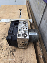 2016 Ford Super Duty F350 F450 F550 DC34-2C346-AD ABS Pump Module Control Assembly