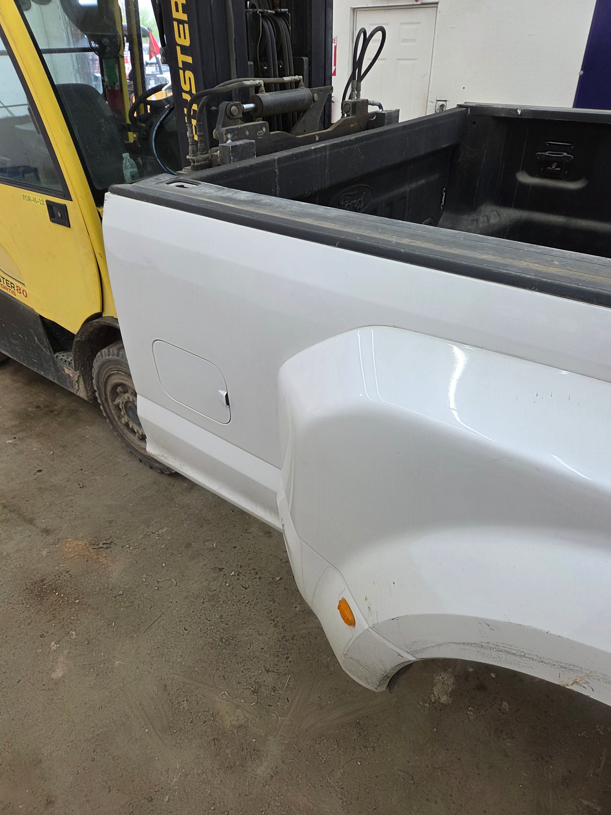2017-2022 Ford Super Duty F350 F450 F550 8' Dually Bed