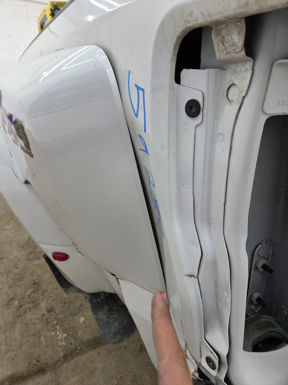 2017-2022 Ford Super Duty F350 F450 F550 8' Dually Bed