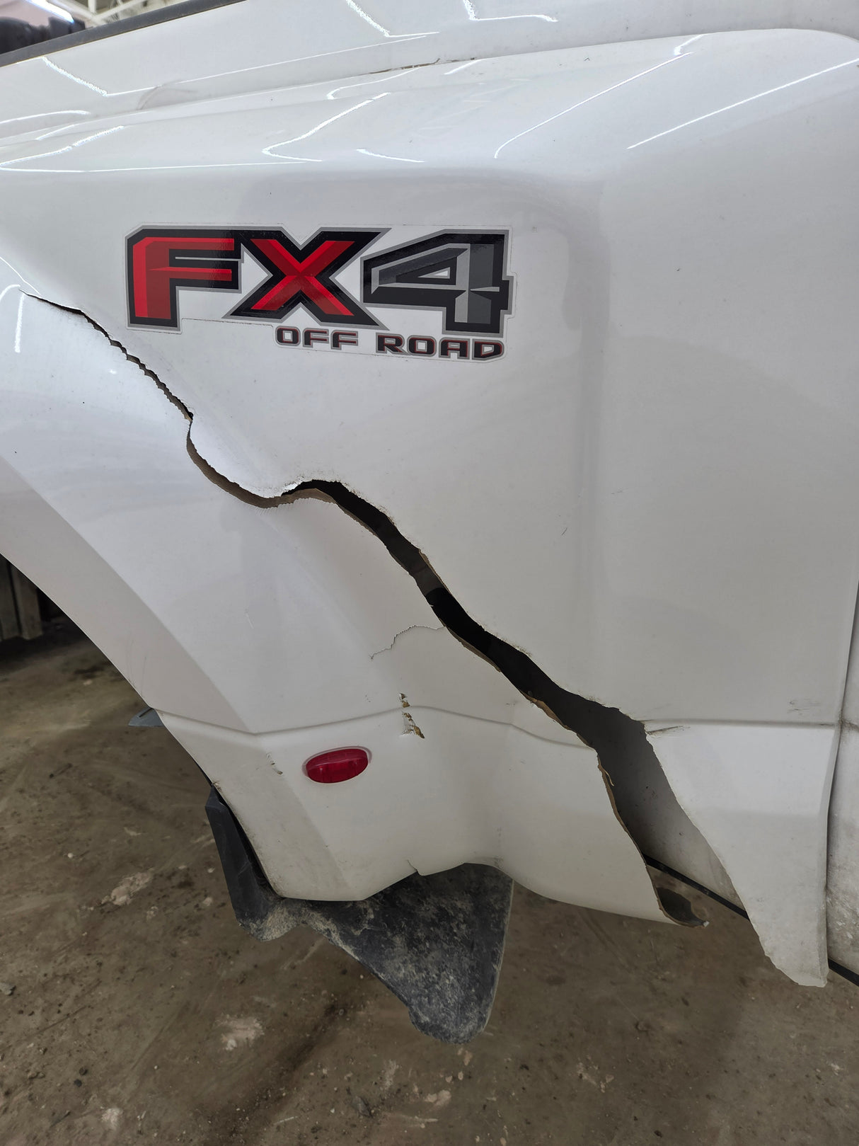 2017-2022 Ford Super Duty F350 F450 F550 8' Dually Bed