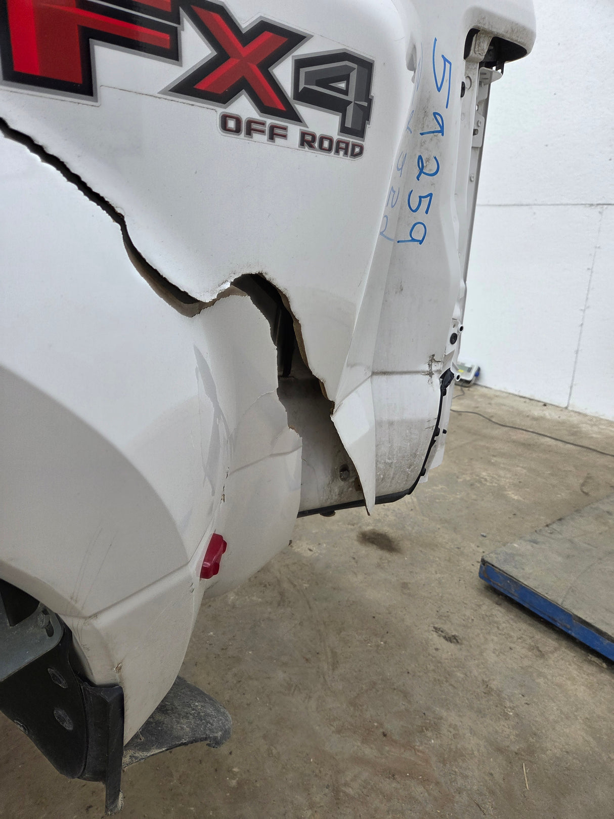 2017-2022 Ford Super Duty F350 F450 F550 8' Dually Bed