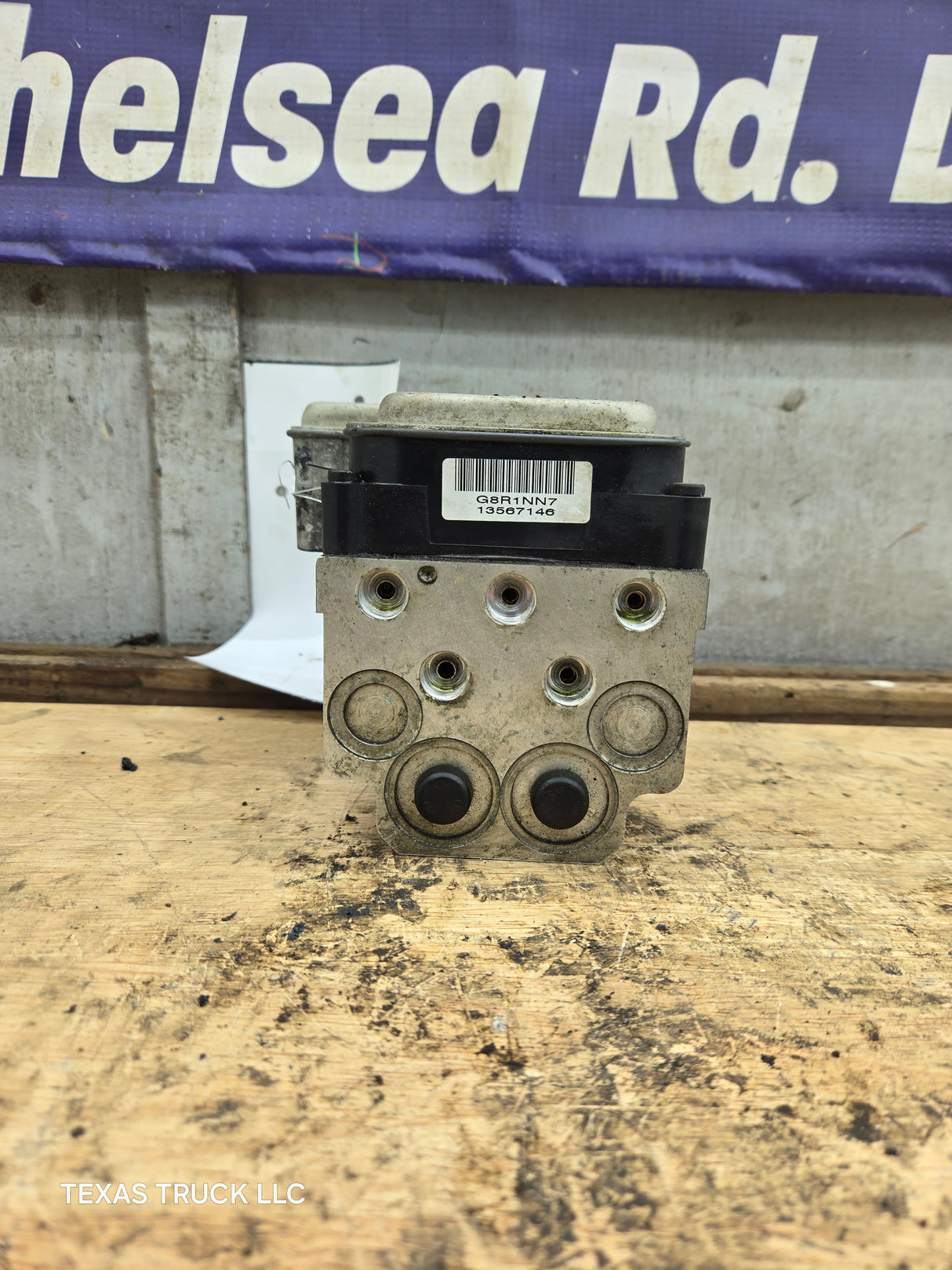 2003-2006 Chevrolet Silverado GMC ABS Pump Module Control Assembly - 13567146