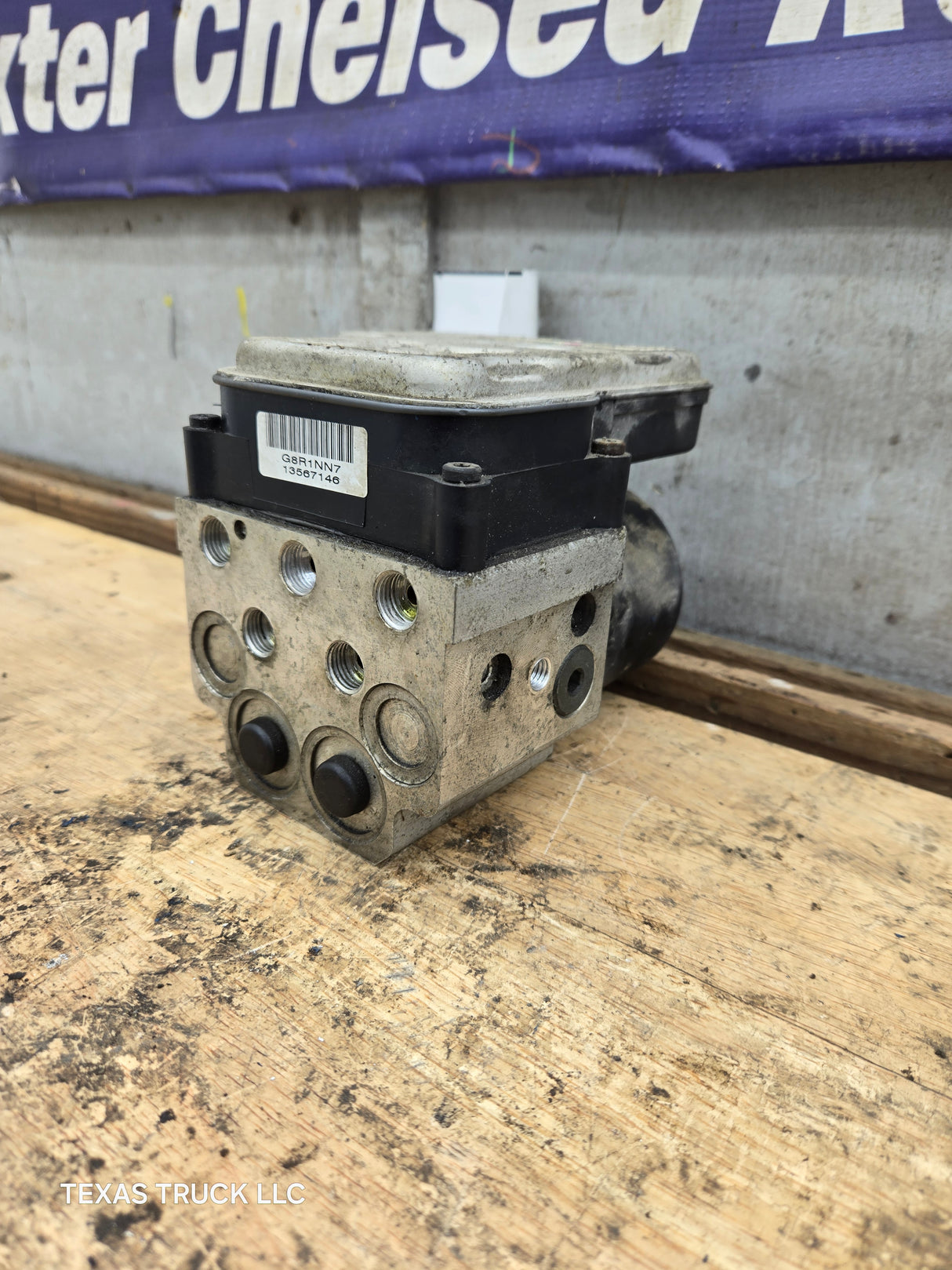 2003-2006 Chevrolet Silverado GMC ABS Pump Module Control Assembly - 13567146