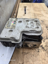 2003-2006 Chevrolet Silverado GMC ABS Pump Module Control Assembly - 13567146