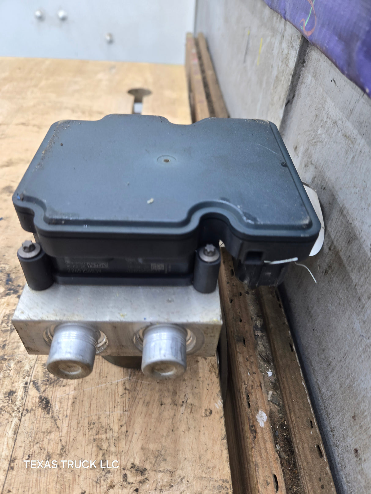 2018-2020 Ford F150 ABS Pump Module Control Assembly - JL34-2B373-AK