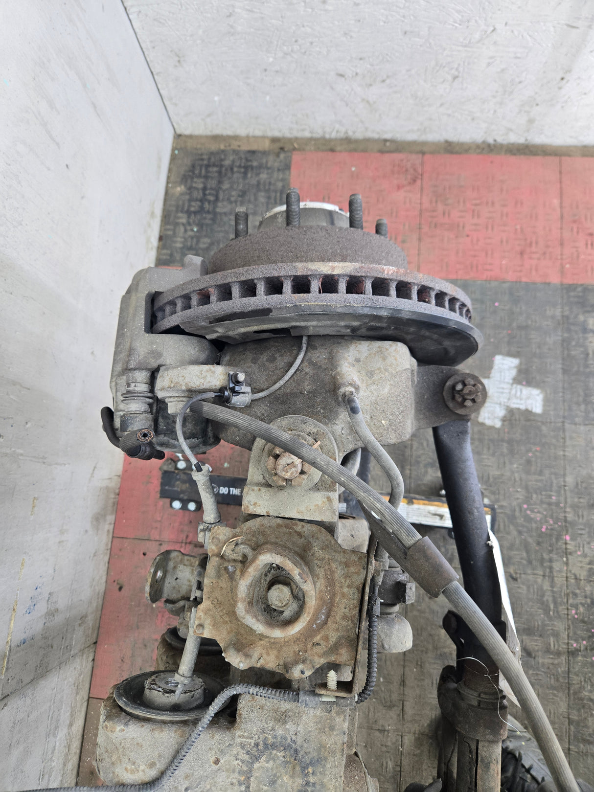 2005-2010 Ford Super Duty F350 DRW Dually FRONT Axle 3.73 Gear Ratio