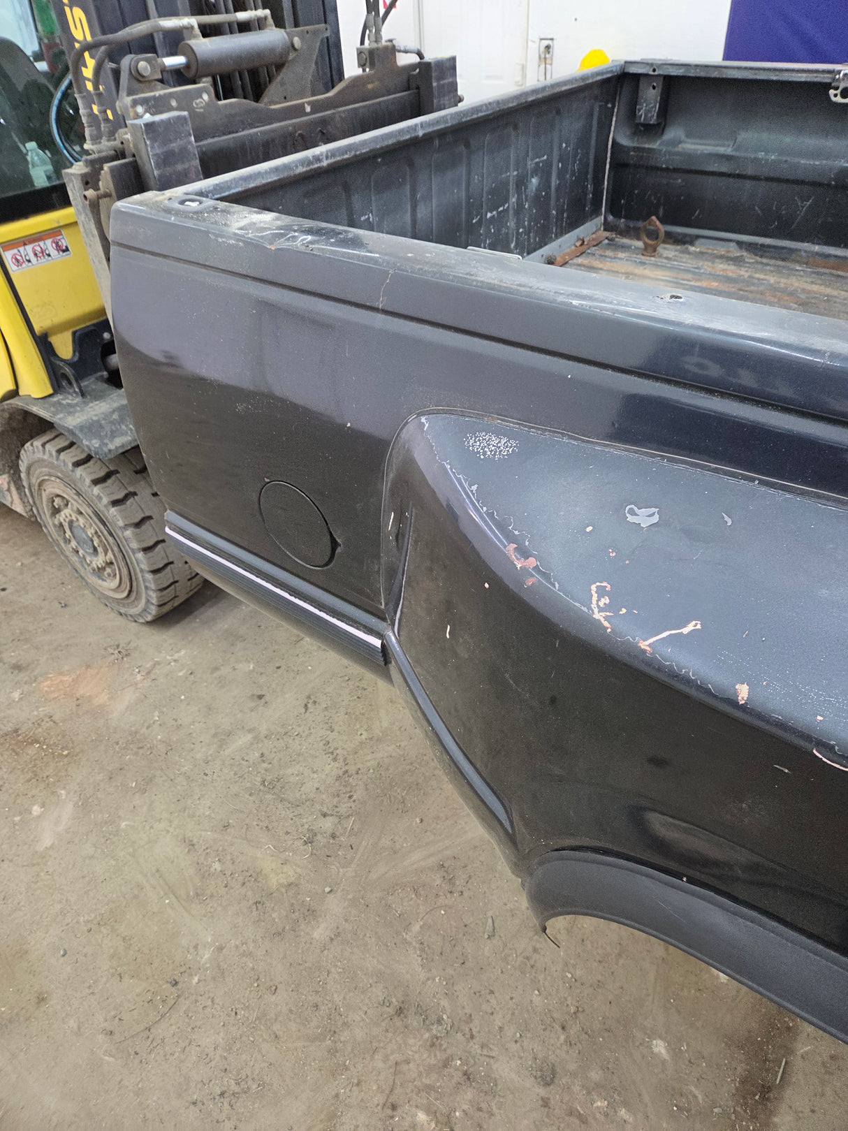 1988-2000 Chevrolet Silverado / GMC Sierra 3500 OBS 8' Dually Truck Bed - Black