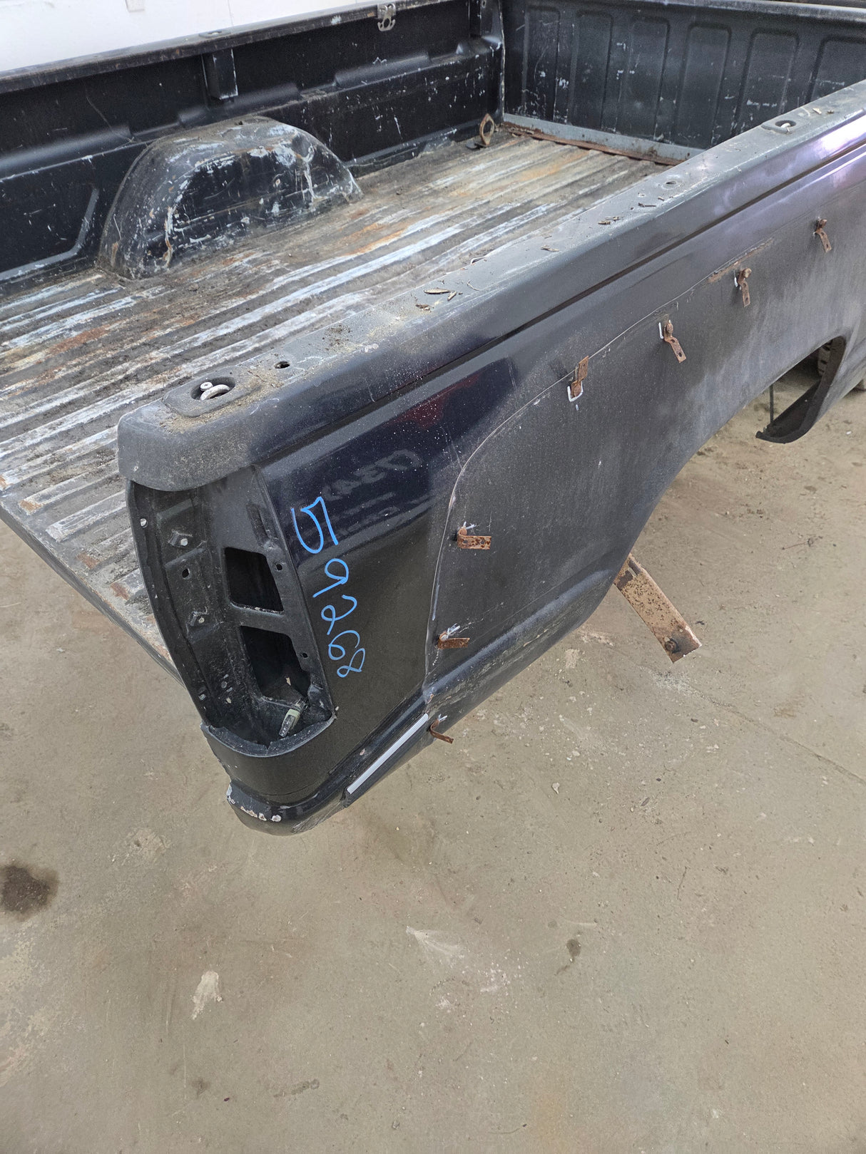 1988-2000 Chevrolet Silverado / GMC Sierra 3500 OBS 8' Dually Truck Bed - Black