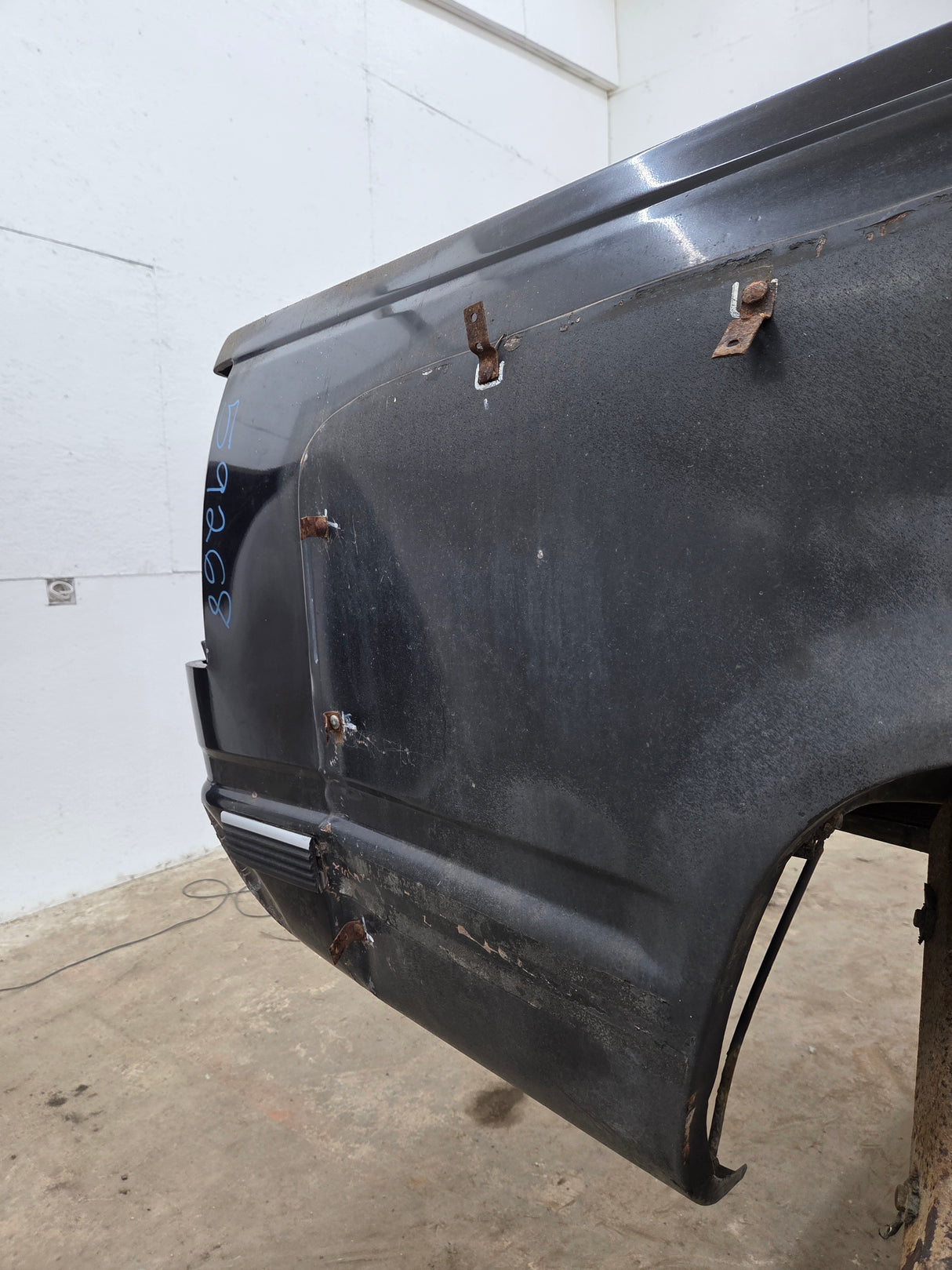 1988-2000 Chevrolet Silverado / GMC Sierra 3500 OBS 8' Dually Truck Bed - Black