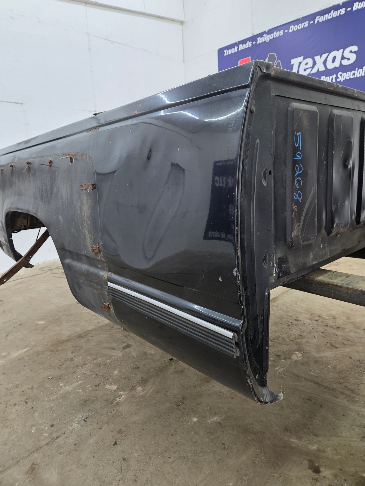 1988-2000 Chevrolet Silverado / GMC Sierra 3500 OBS 8' Dually Truck Bed - Black