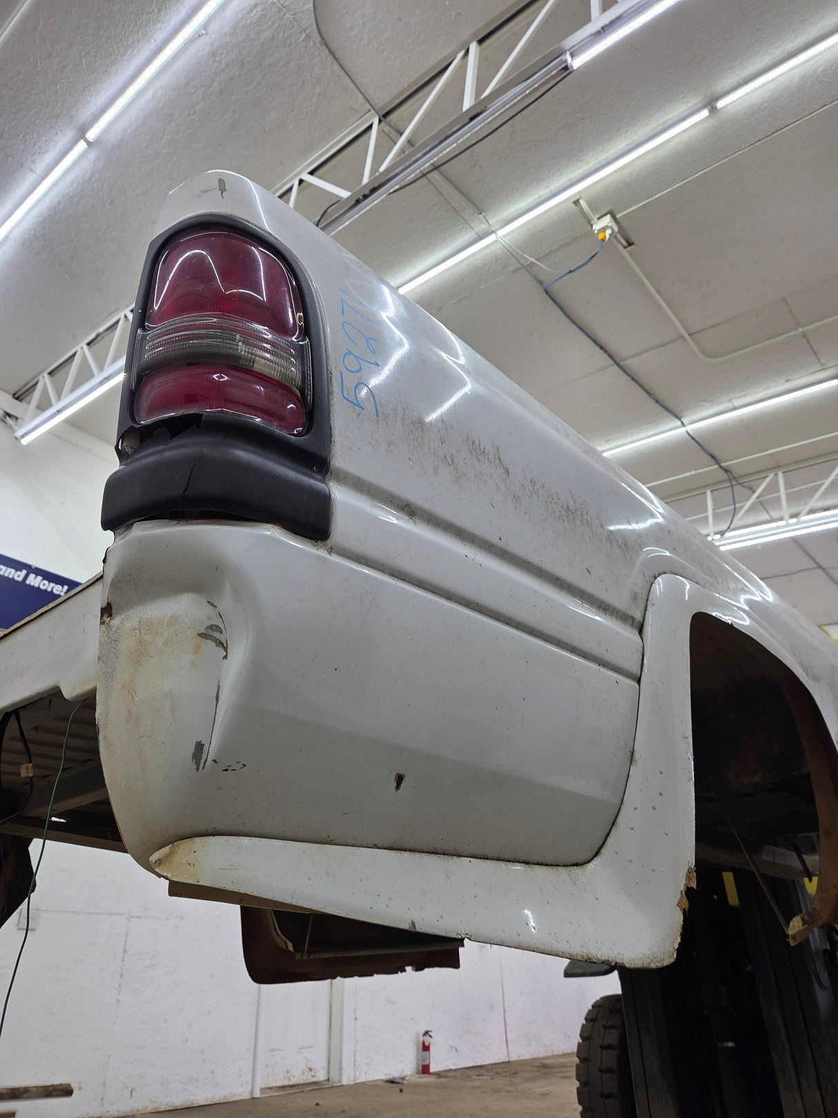1994-2002 Dodge Ram 1500 2500 3500 2nd Gen 8' Long Truck Bed