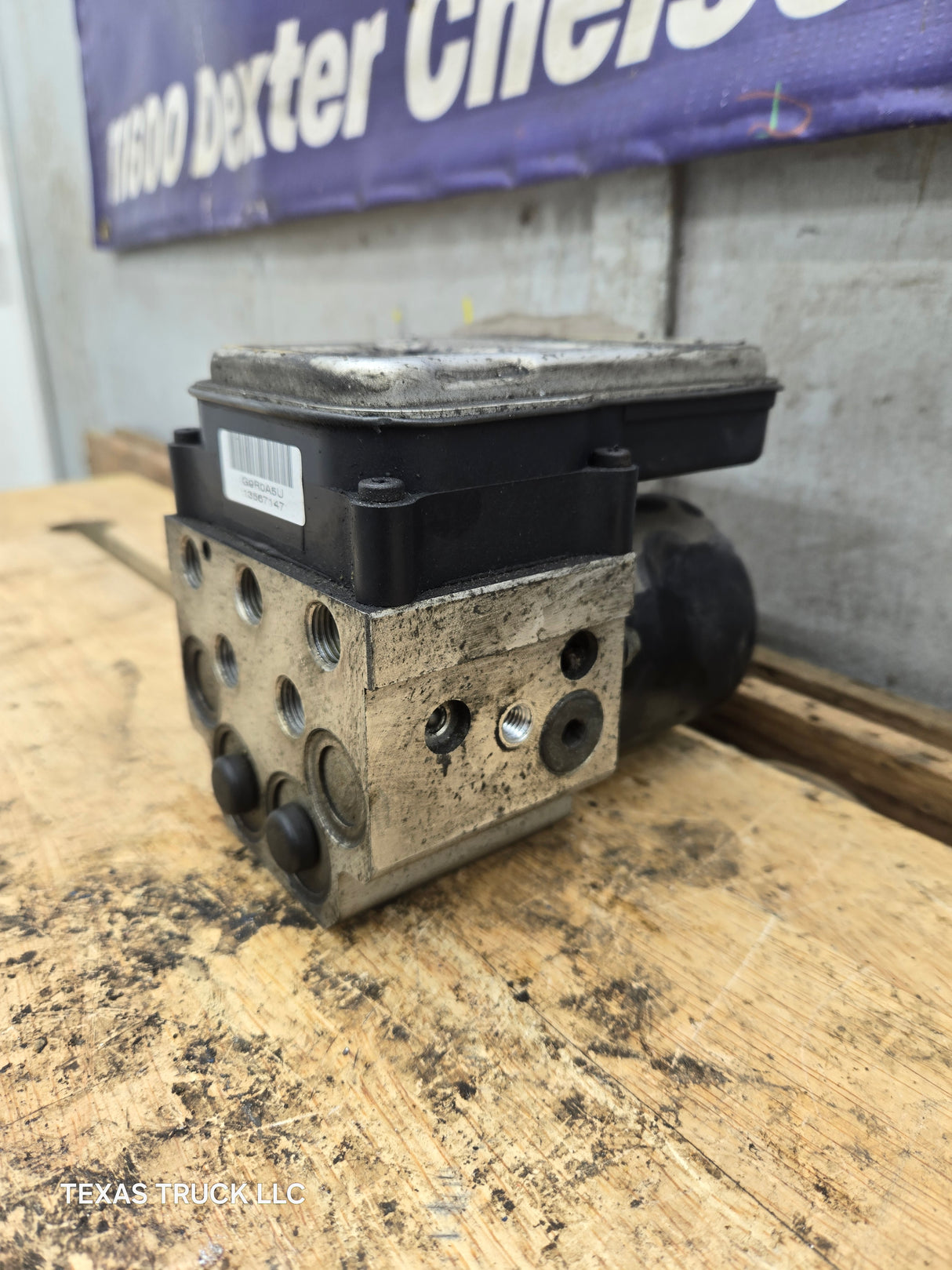 2003-2006 Chevrolet Silverado GMC ABS Pump Module Control Assembly - 13567147