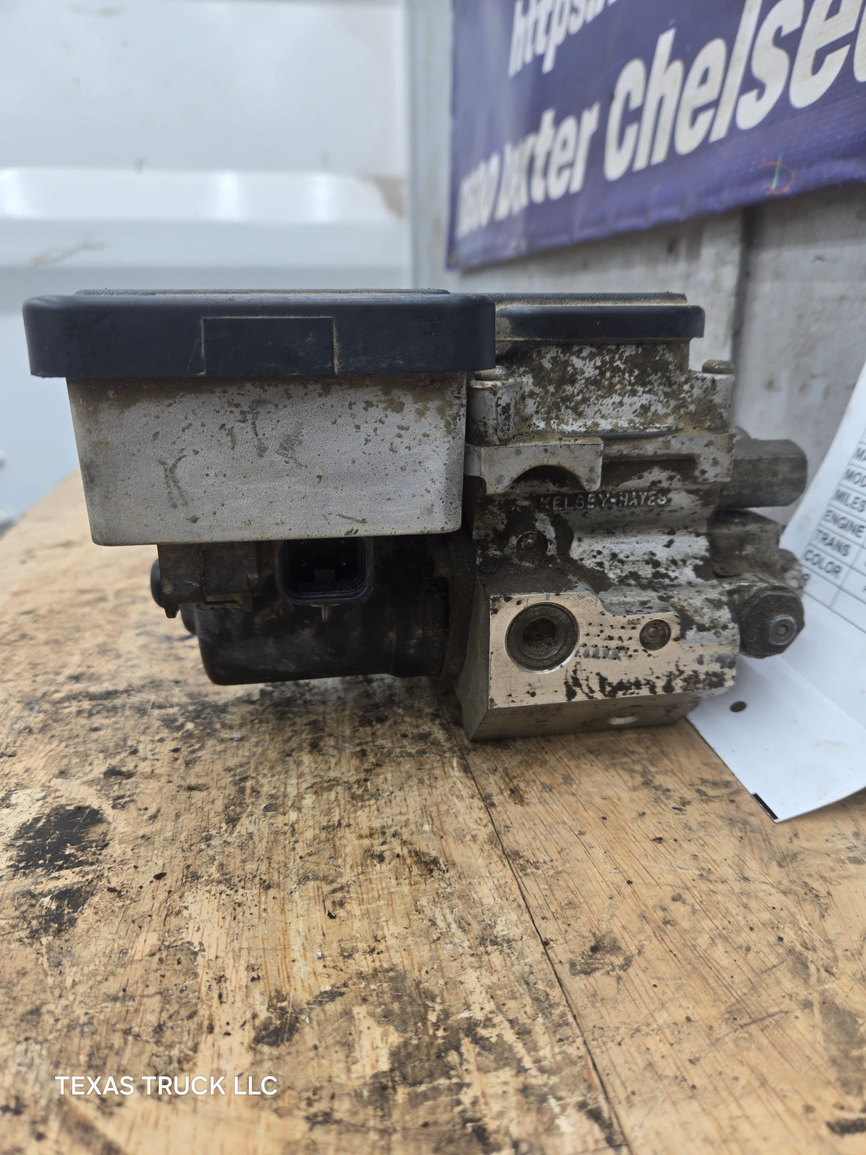 2000 GMC C2500 C3500 ABS Pump Module Control Assembly