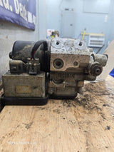 2000 GMC C2500 C3500 ABS Pump Module Control Assembly